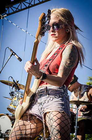 _VIC8973